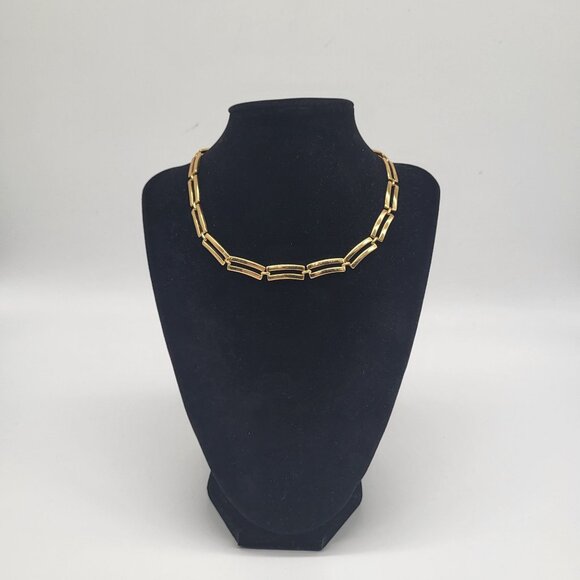 Monet Jewelry - VTG Monet Gold Tone Open Link Chain Choker Necklace